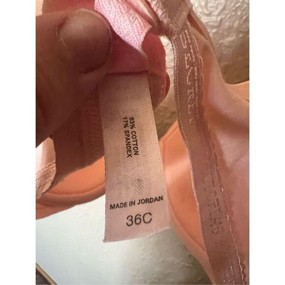Victoria's Secret Pink Bra - Picture 13 of 14
